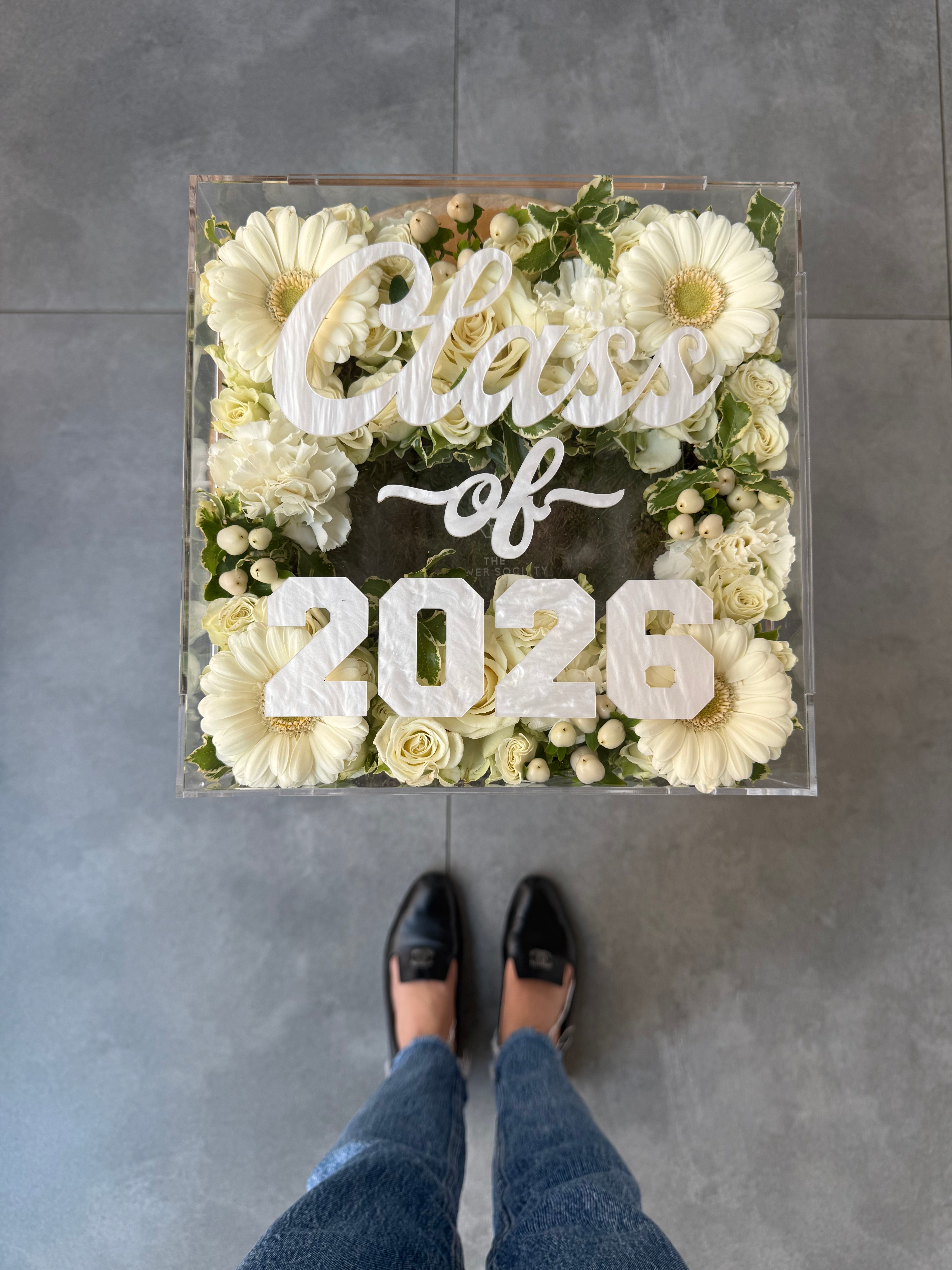 Class of 2026 Cash Bloom Box (White)
