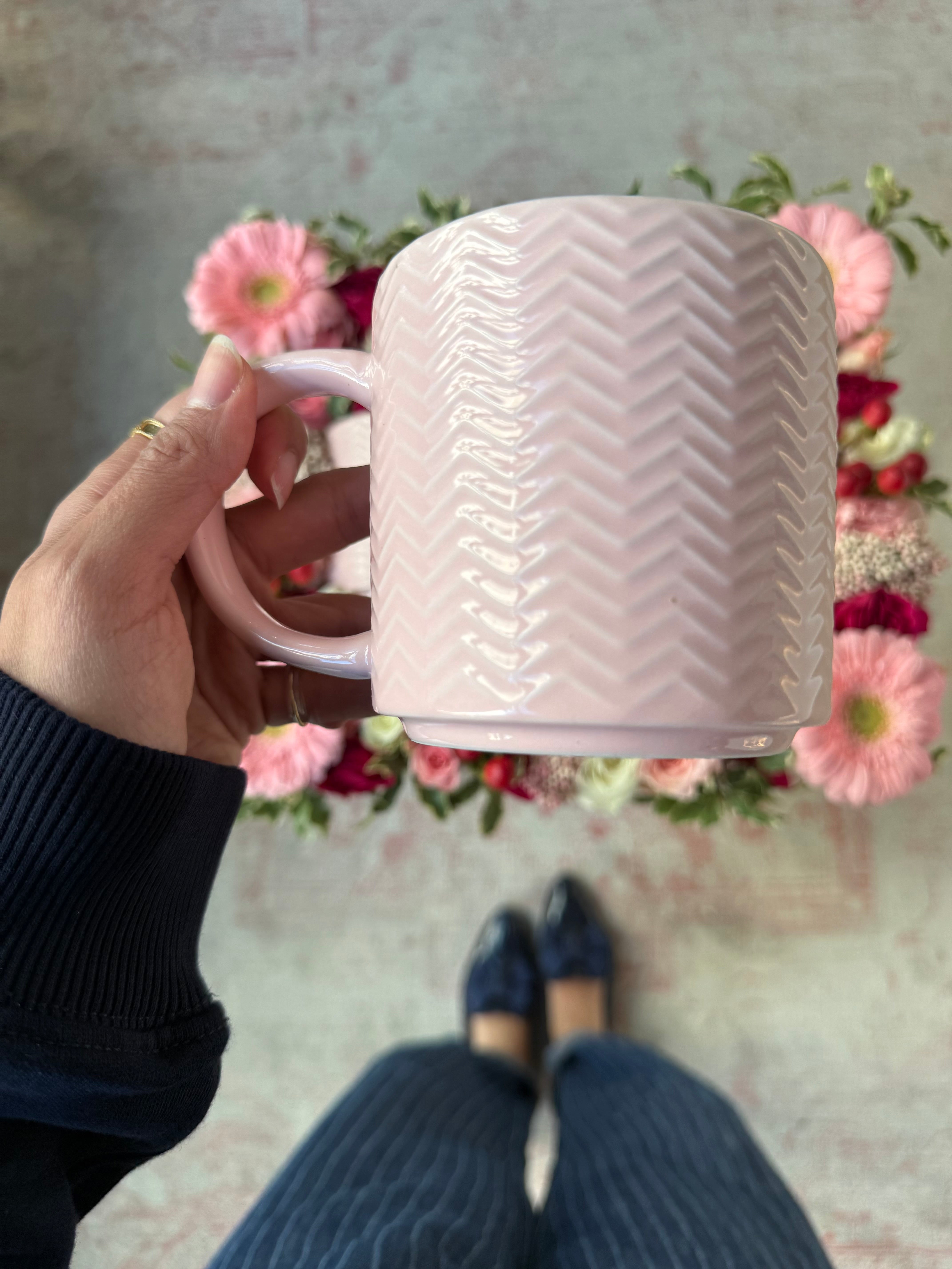 Sagittarius Queen Birthday Tray (w/ Pink Mug)