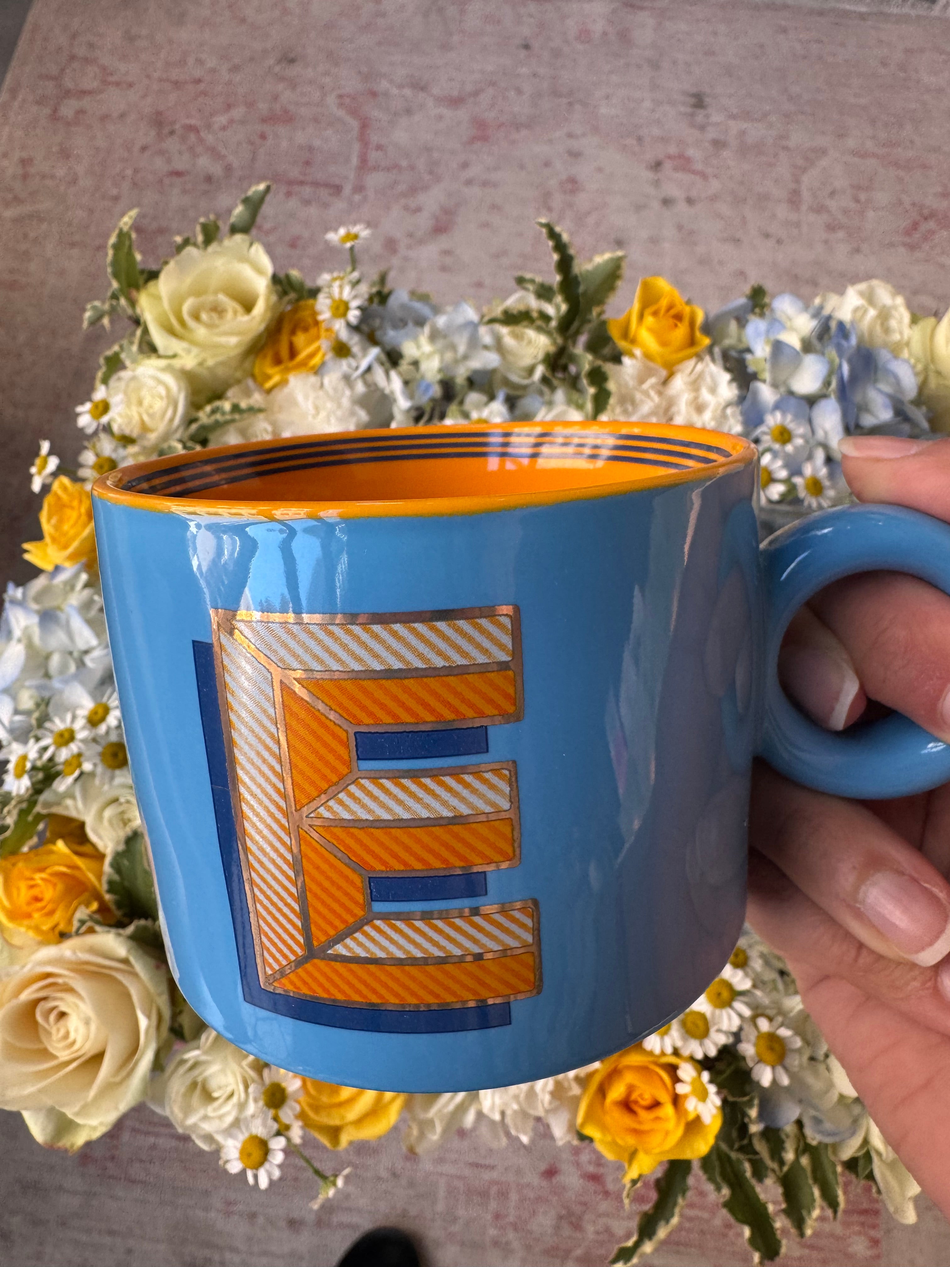 Letter R/E/T Tray with Cake