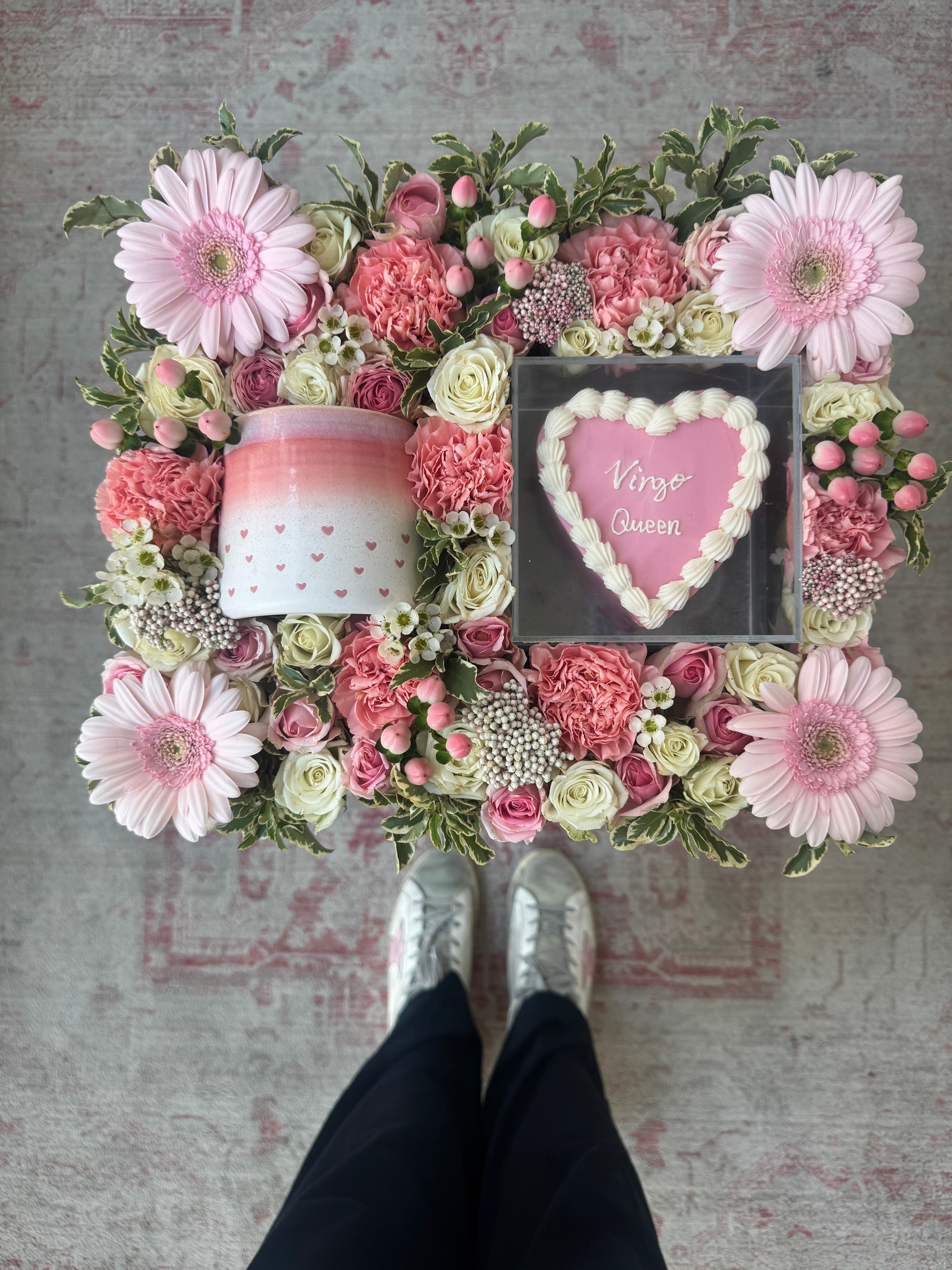 Virgo Queen Birthday Tray w/ Pink Heart Mug