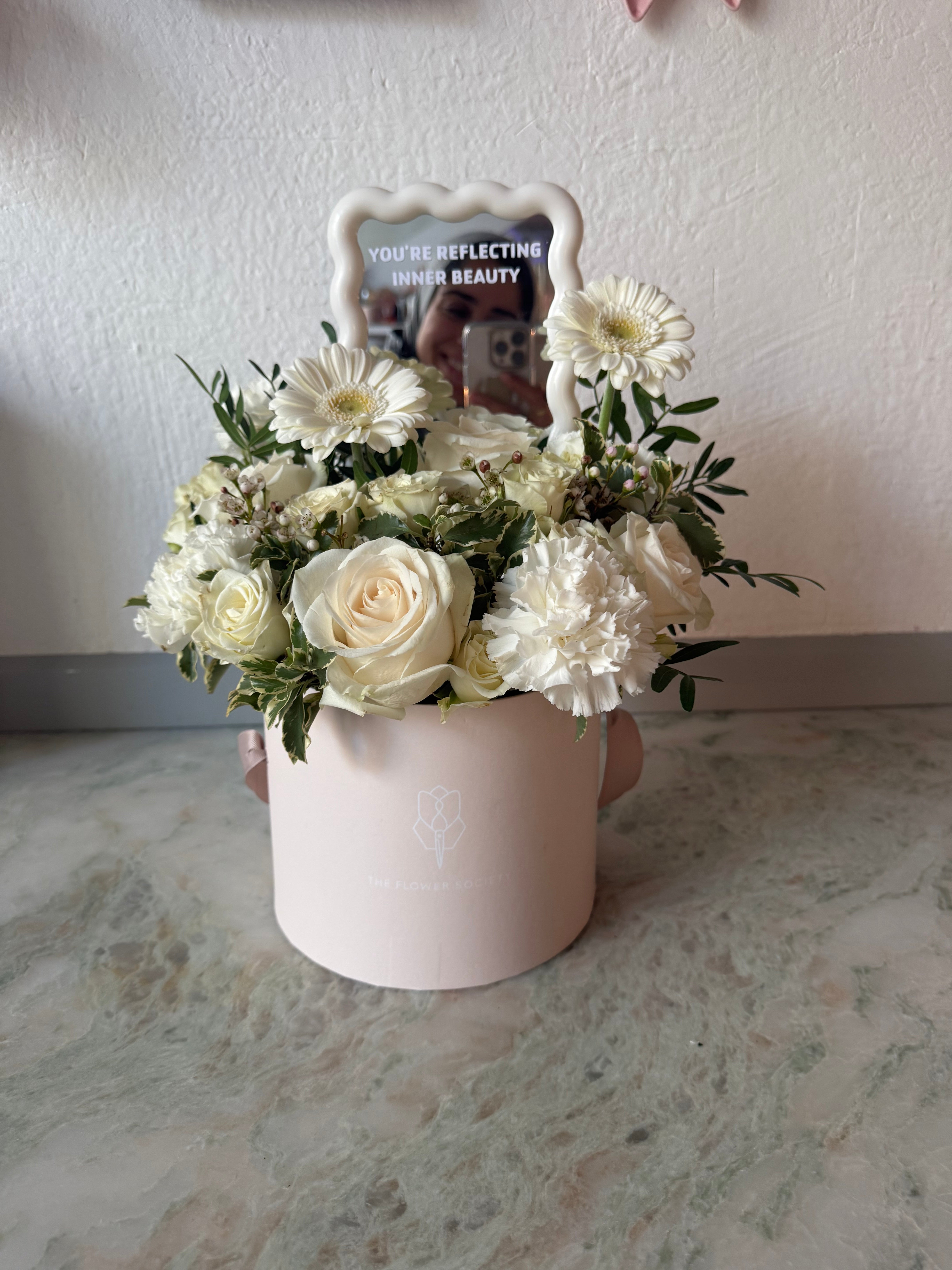 White Mirror Hatbox