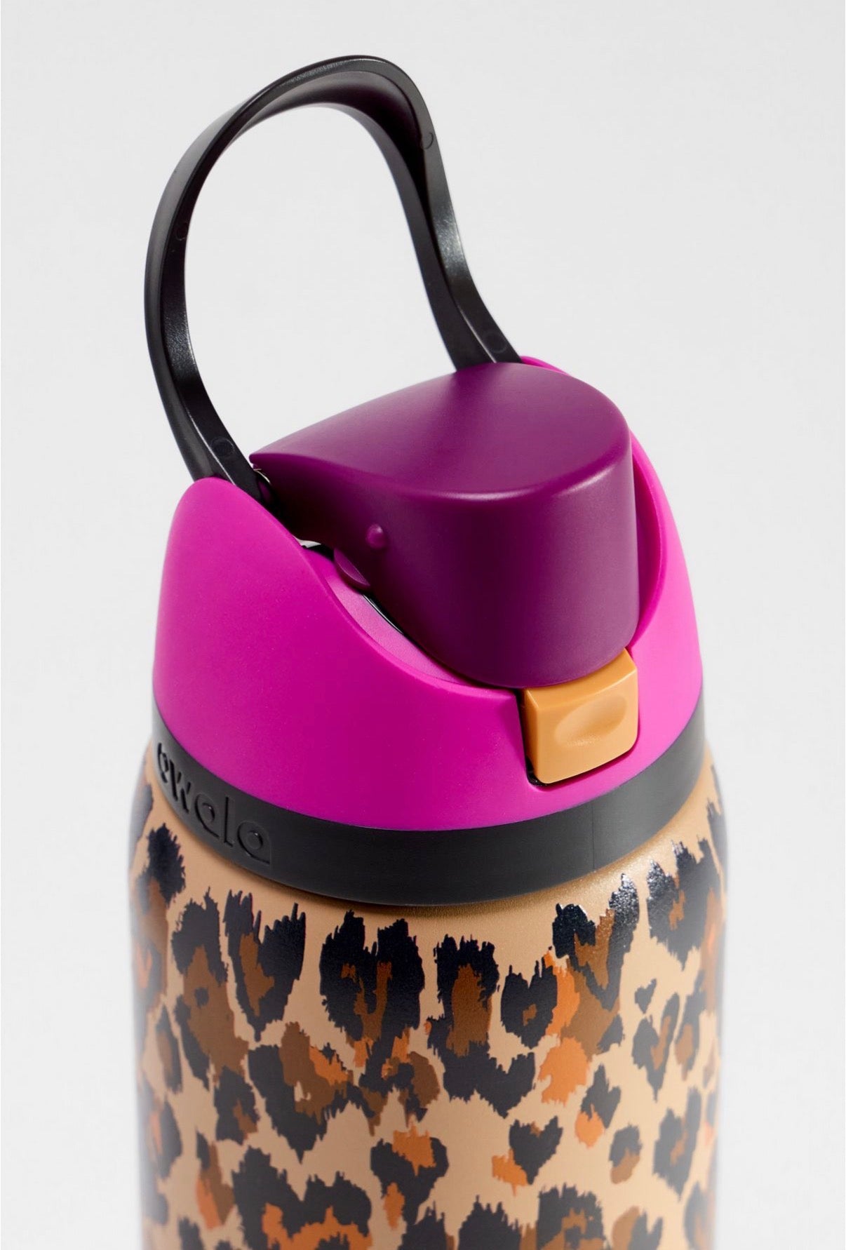 Owala Free Sip 32oz Water Bottle (Leopard Sip)