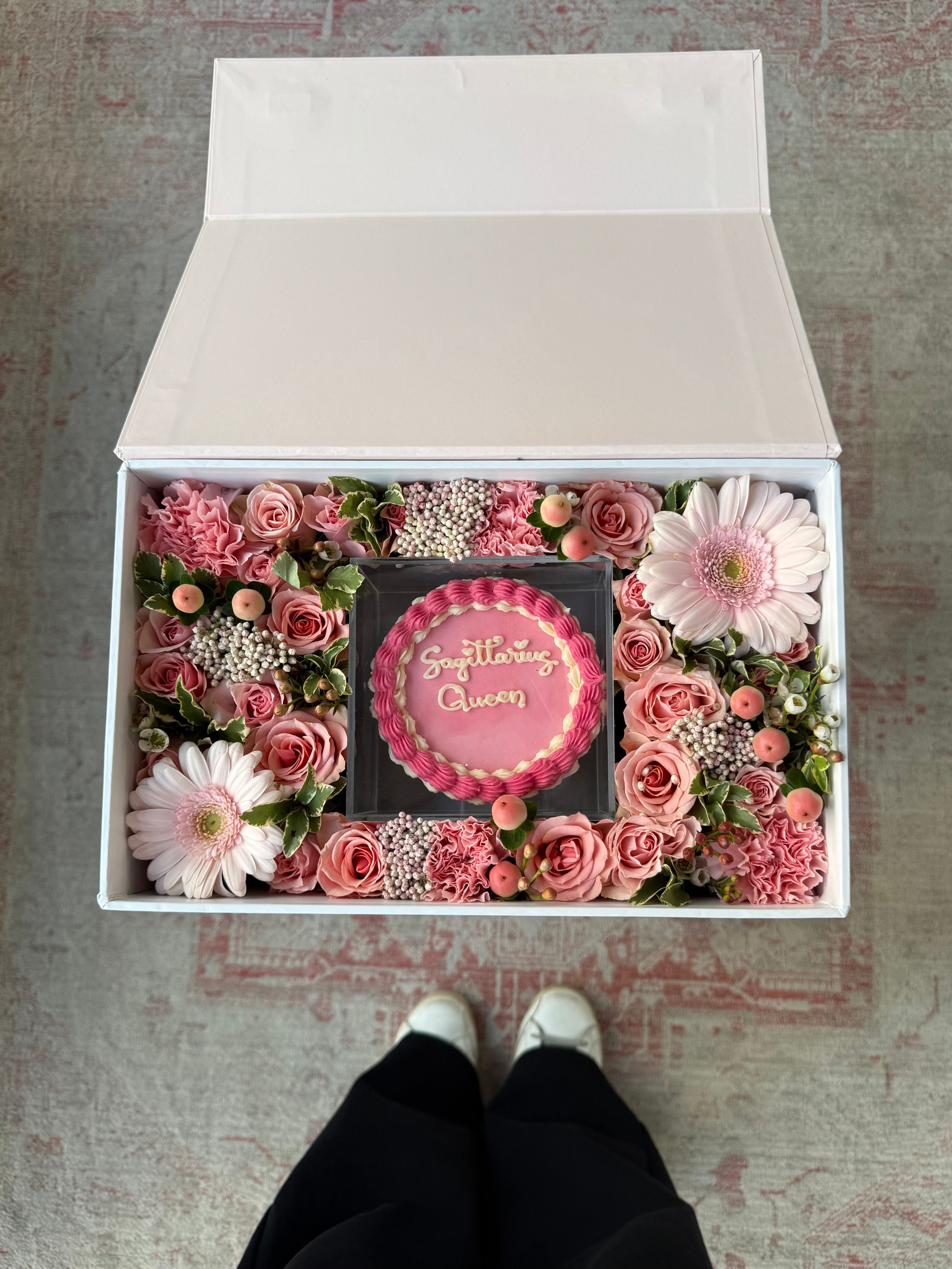 Sagittarius Queen Cake Parcel