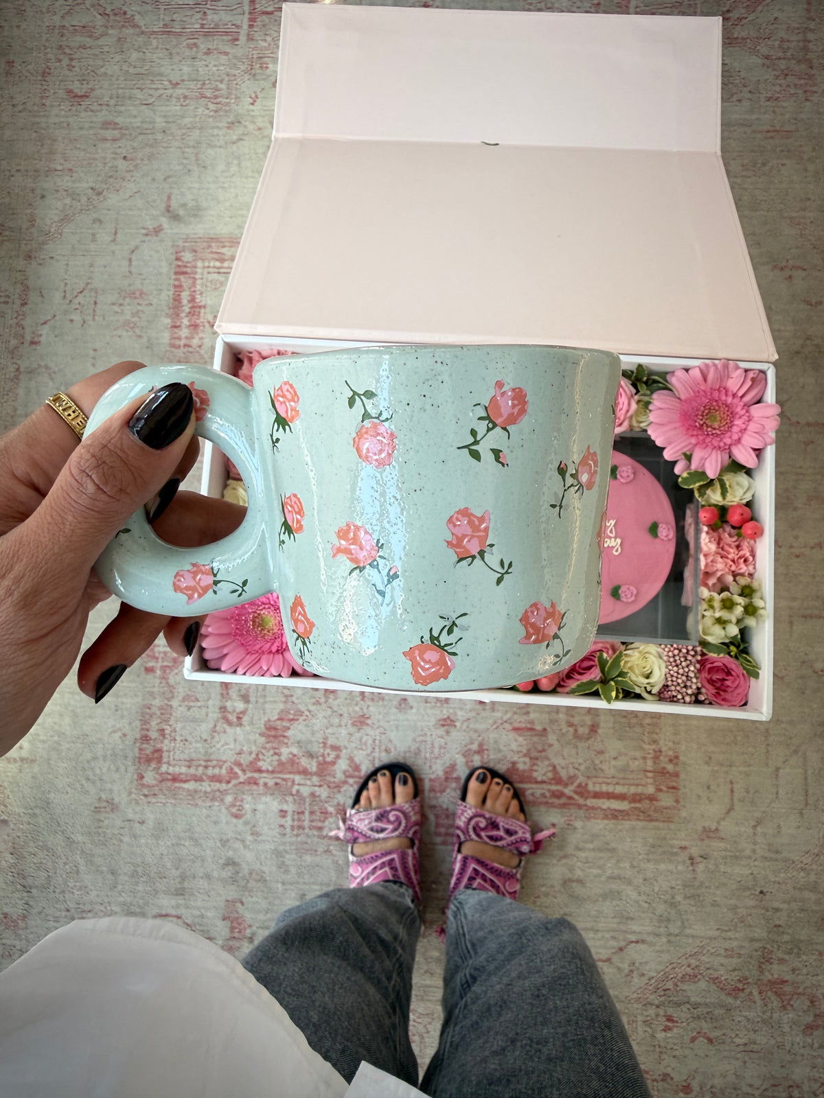 Blushing Bloom Parcel