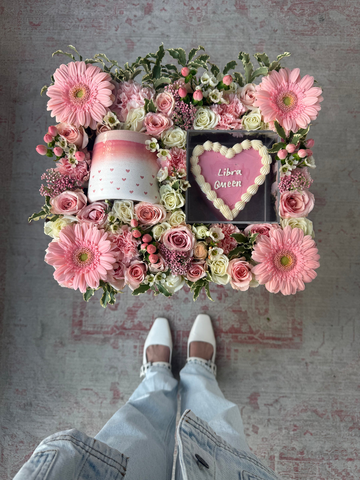 Libra Queen Birthday Tray w/ Pink Heart Mug