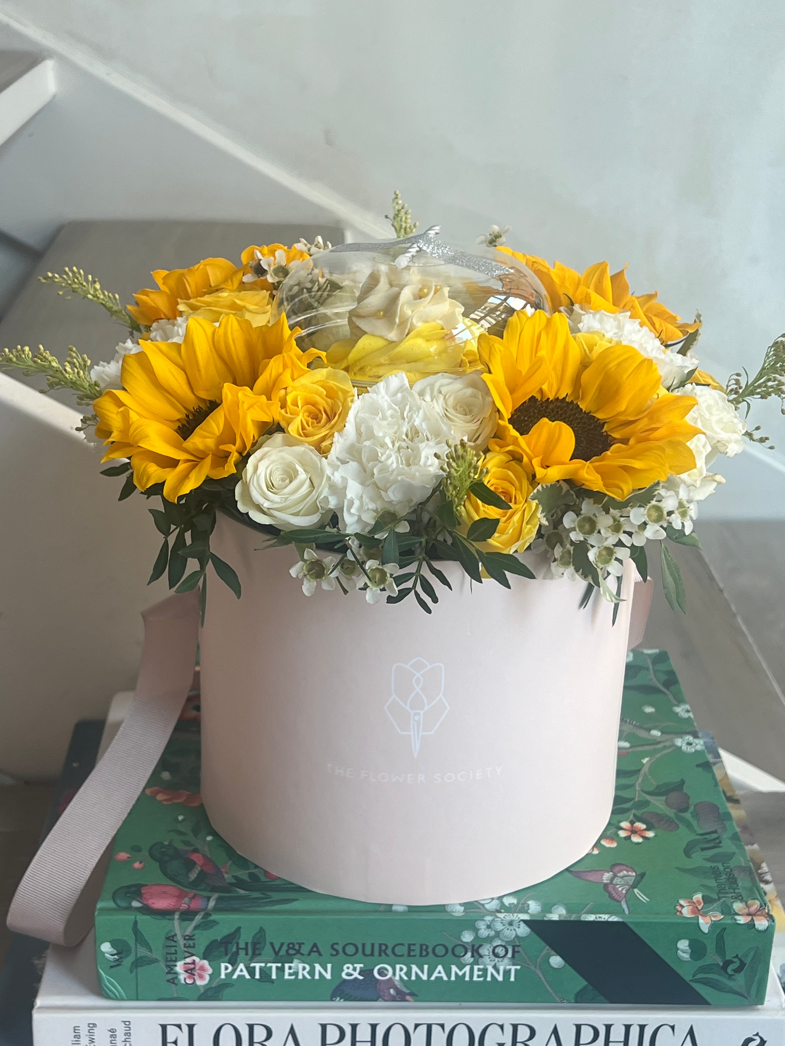 Yellow Cupcake Hatbox