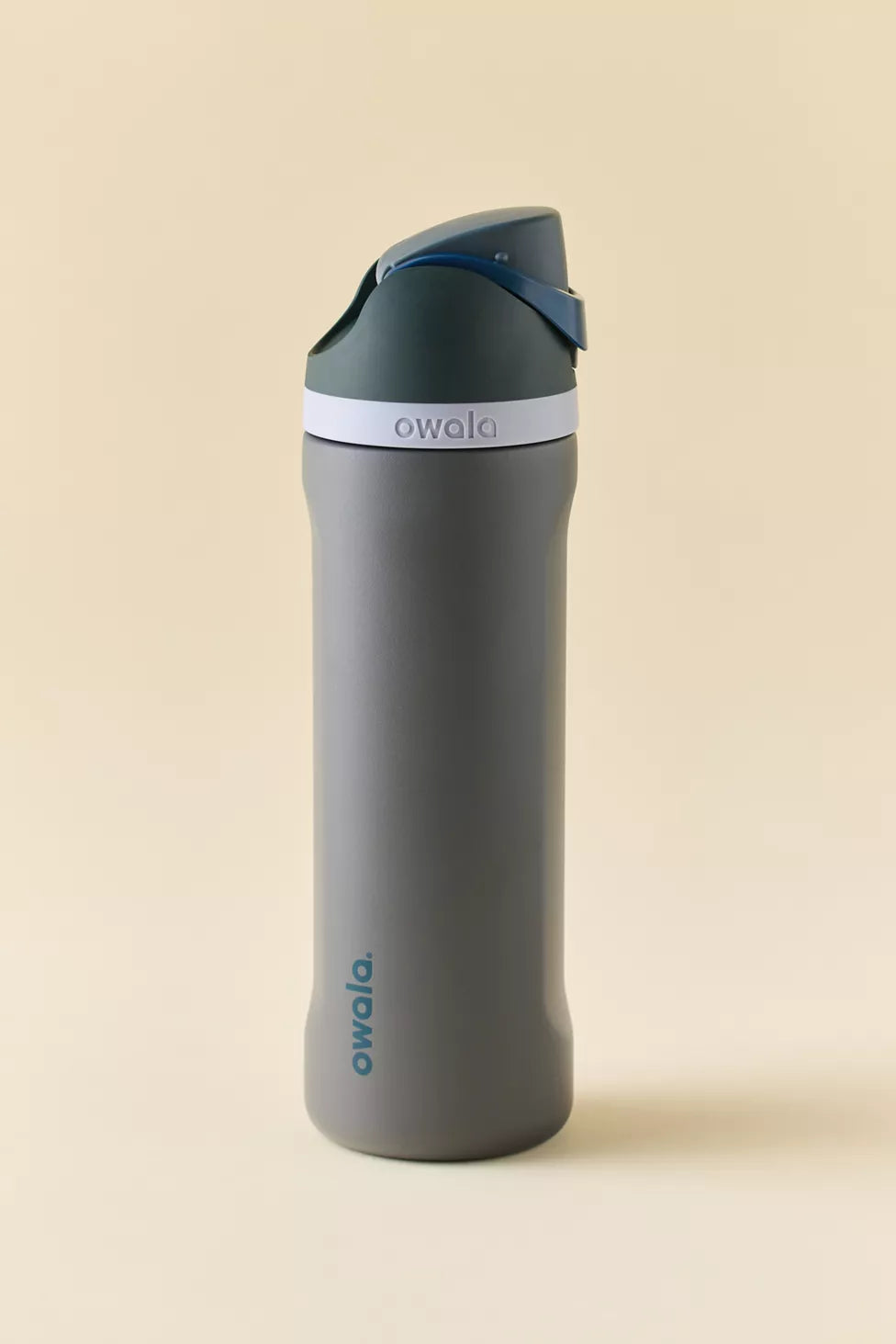 Owala Free Sip 24oz Water Bottle (Off the Grid)