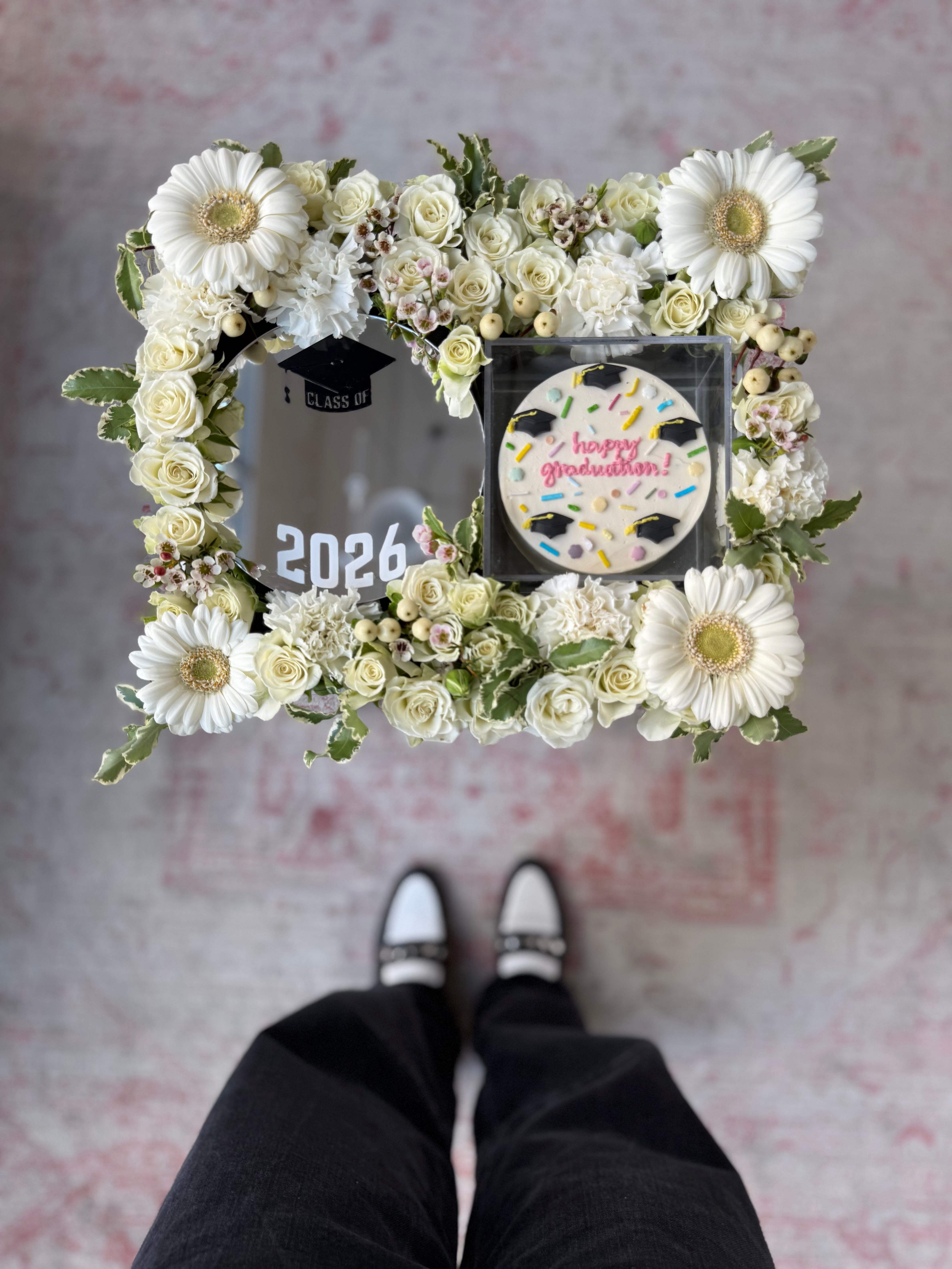 Graduation Tray w/ 2026 Mirror