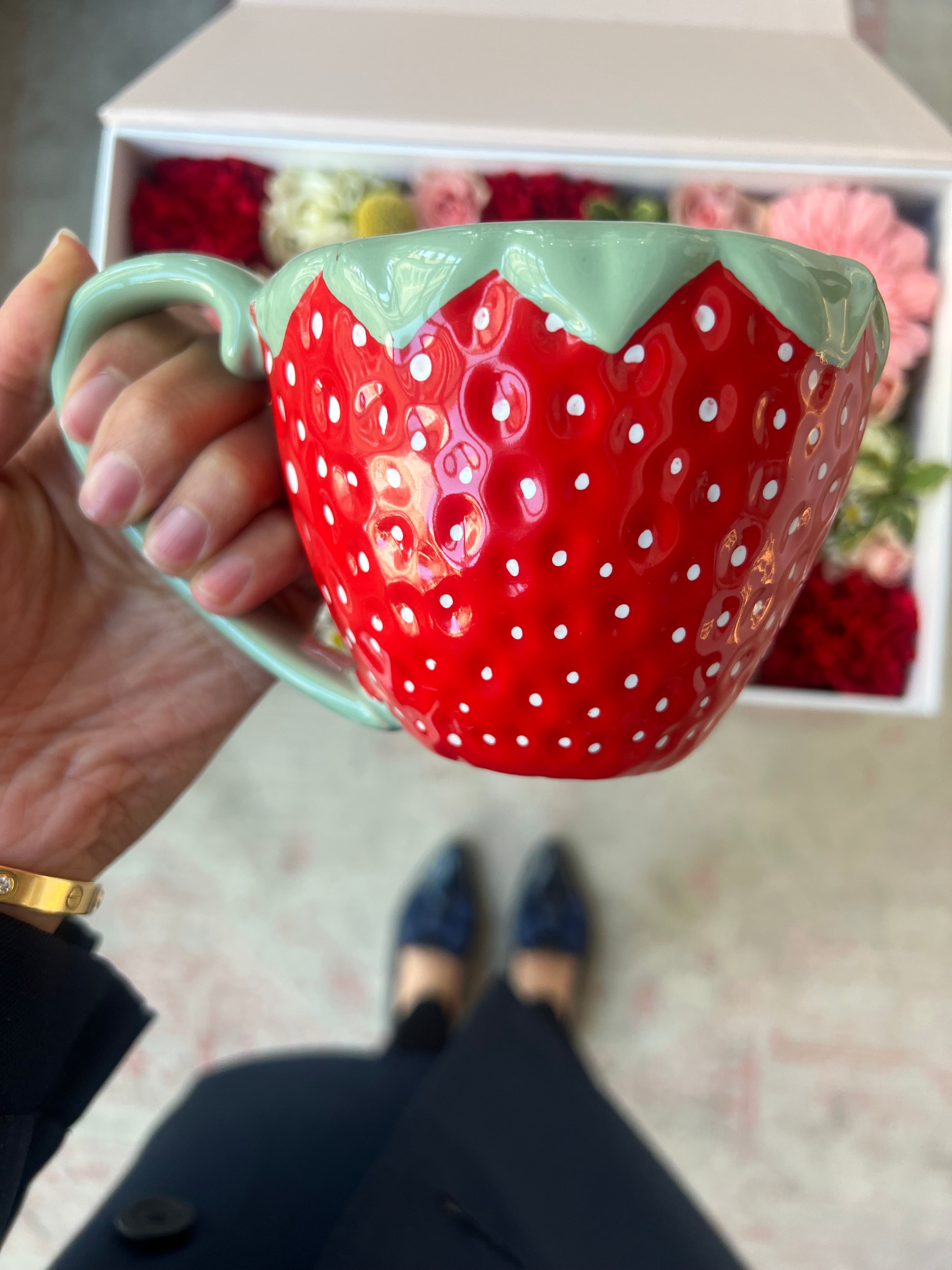 Strawberry Mug Parcel