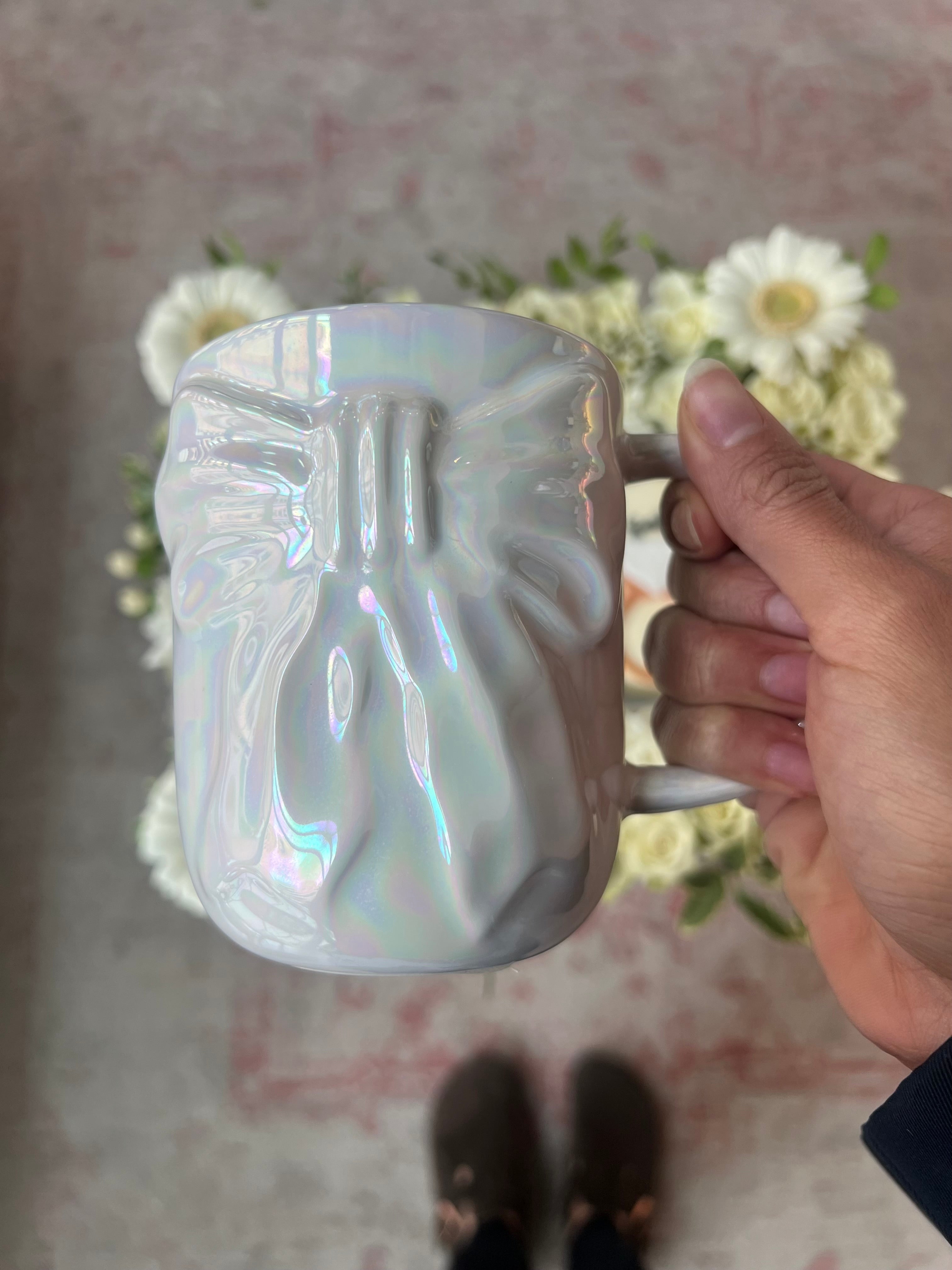 Pearlescent Pink & White Tray w/ Pearl Bow Mug