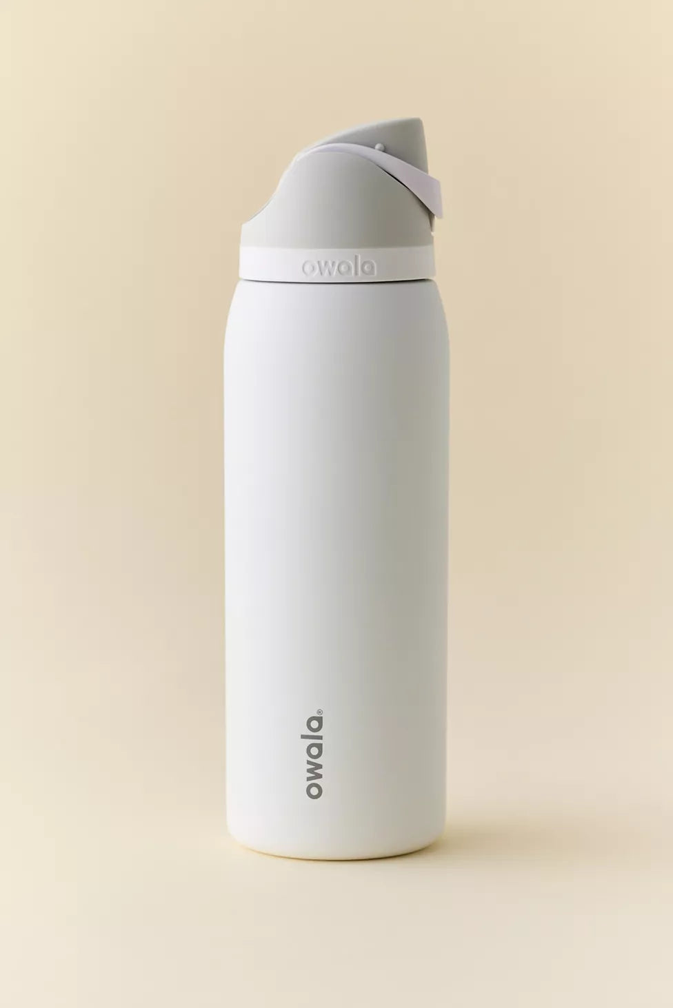 Owala Free Sip 40oz Water Bottle (Shy Marshmellow)