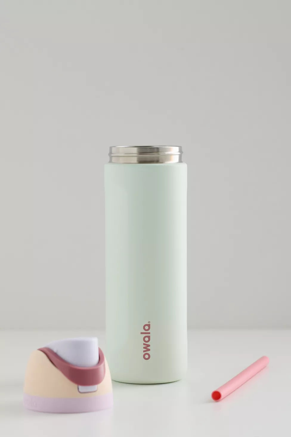 Owala Free Sip 24oz Water Bottle (Coastal Mist)