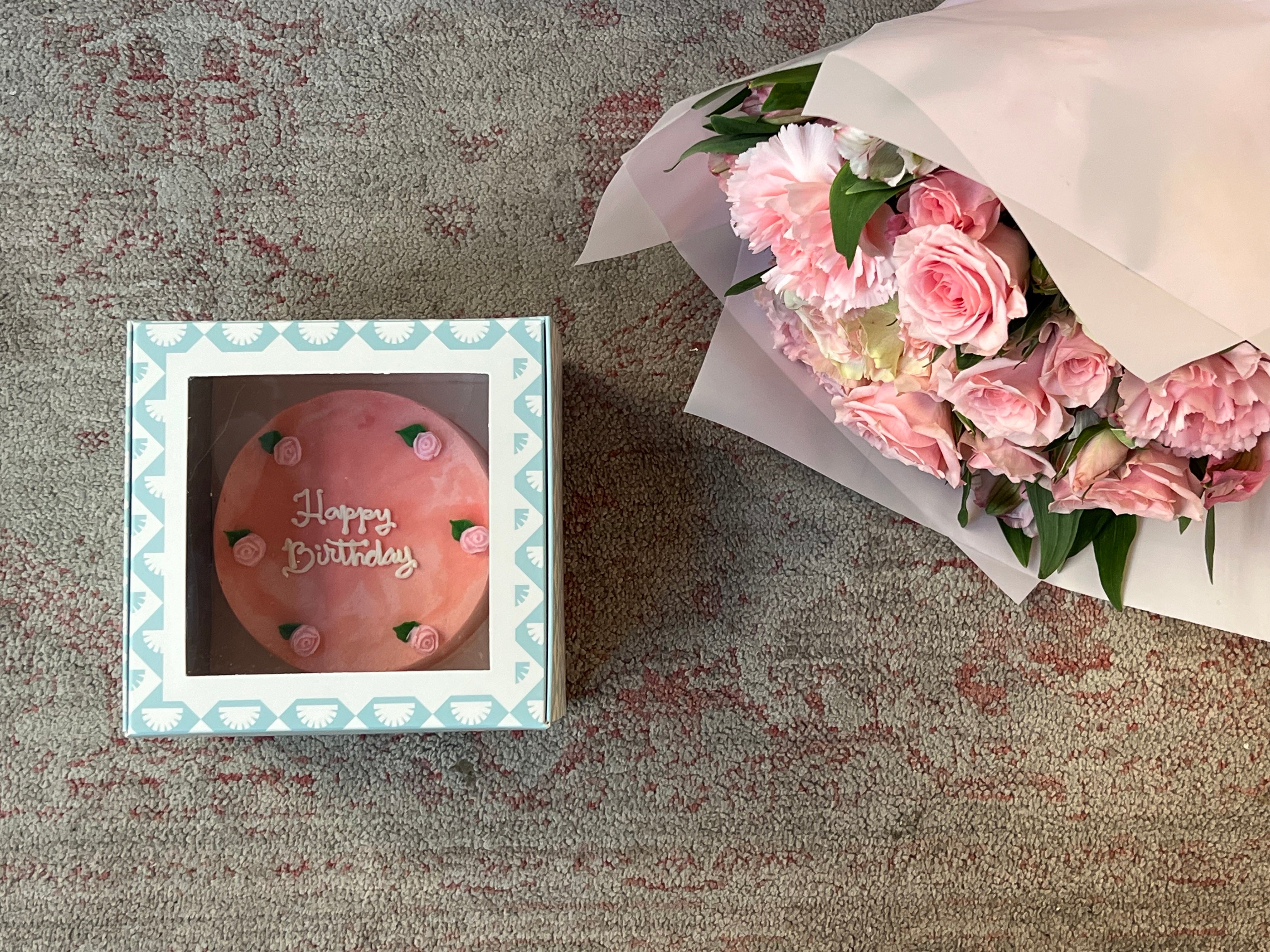 Pink Birthday Cake w/ Mini Bouquet