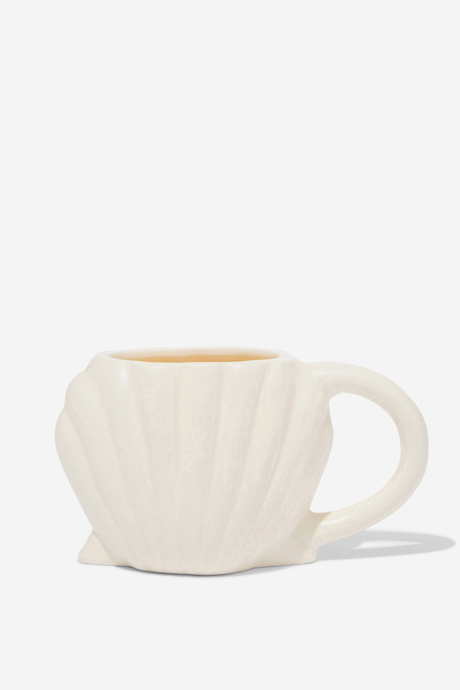 Ecru Shell Mug