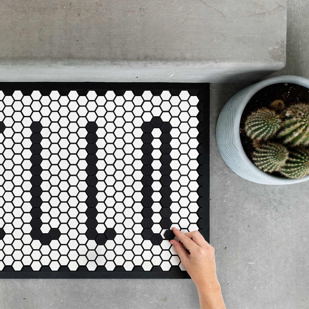 Tile Mat (Black & White)